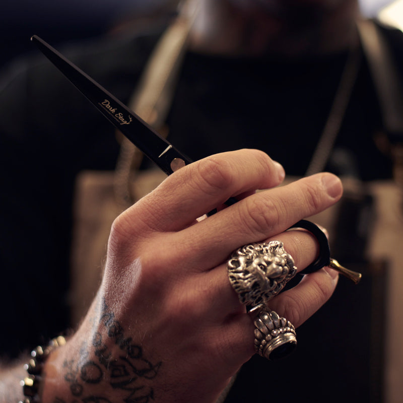 Dark Stag DSO offset Black & Gold Scissors 7.0